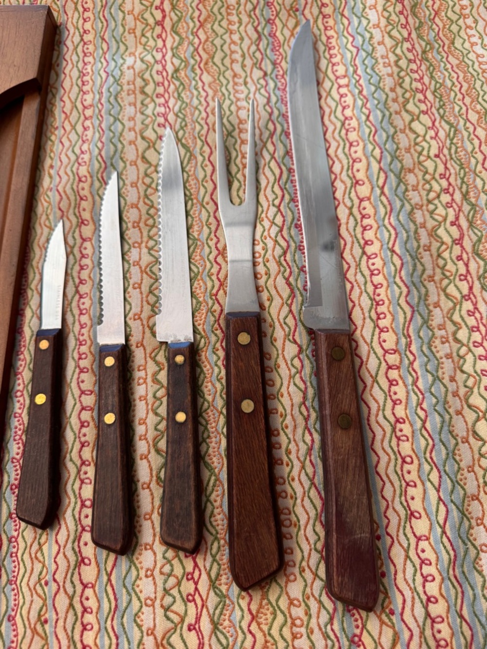 Vintage Forgecraft by Washington Forge 5-piece knife set wooden hanging storage - Picture 2 of 8